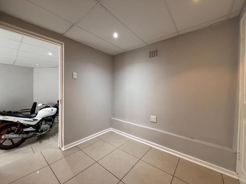 To Let Commercial Property for Rent in Mill Park Eastern Cape